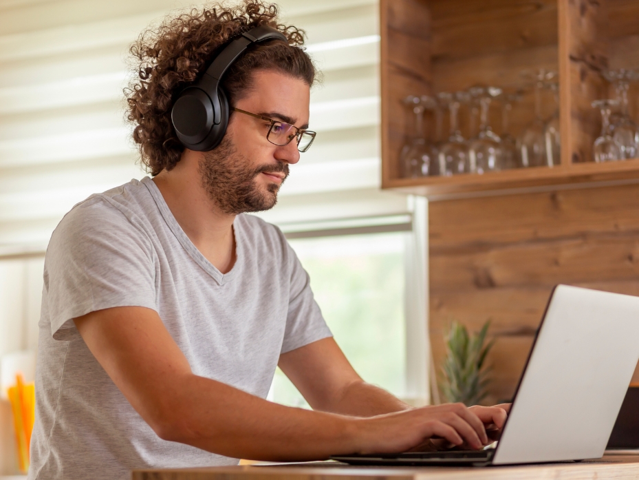 Postura correcta en teletrabajo